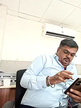 desi_lodo_gujju_boy - Desi_Lodo_Gujju_Boy's free webcam - UK Sex Cams