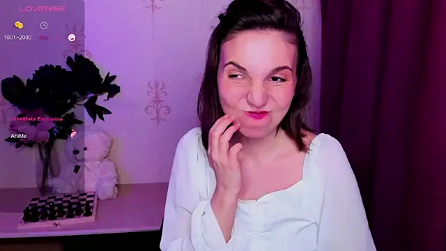 kindhazelhere_ - KindHazelHere_'s free webcam - UK Sex Cams