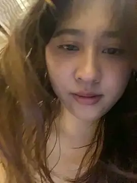 美女Liliya-77在线直播