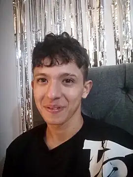 Daniel_Roy's live cam