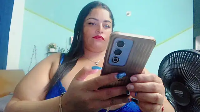 NickyRibeiro live cam profile