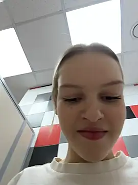 ashleymur (F teen) - ass slaps 20