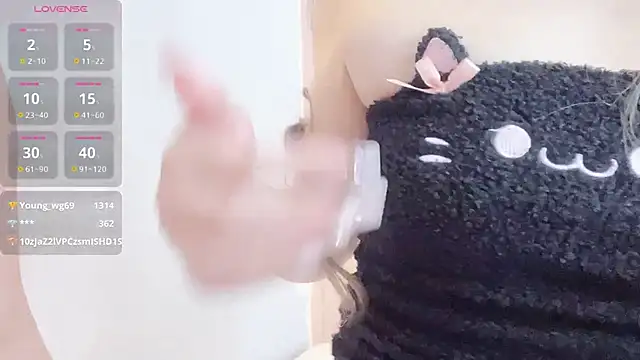 美女Boling66在线直播