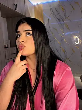 Webcam Model (Kariina__69) is live