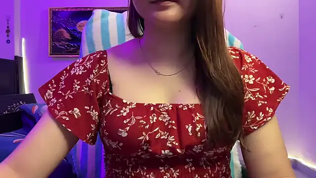 sweet_queen6 (F young) - ❤️🌹🌹❤️