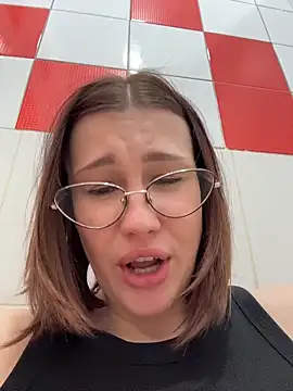 rinacat (F young) - Fuck pussy with dildo!!!