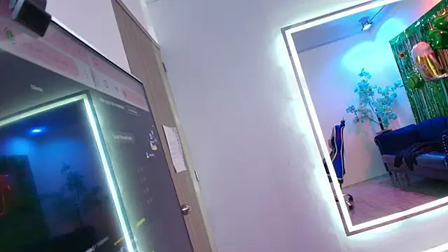 alanna__scott (F young) - Naked + 10 spankings