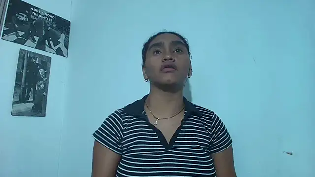 raven_robin_ (Ask my age) - 🍒 FLASH TITS