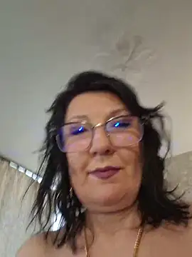 laliamia (Ask my age) - OPEN ASS