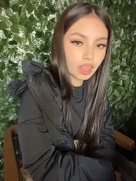 Webcam Model (Mady_Pink)  is live.Free join now!