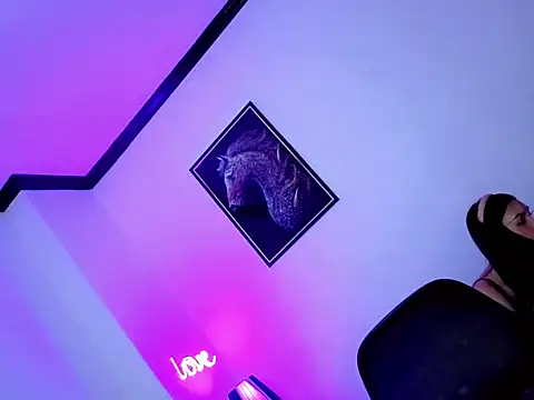 daretoloveme18 - Daretoloveme18's free webcam - UK Sex Cams