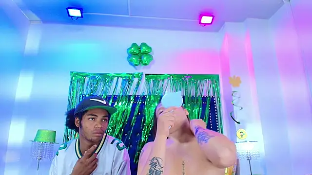 cristal_and_luke - Cristal_and_luke's free webcam - UK Sex Cams