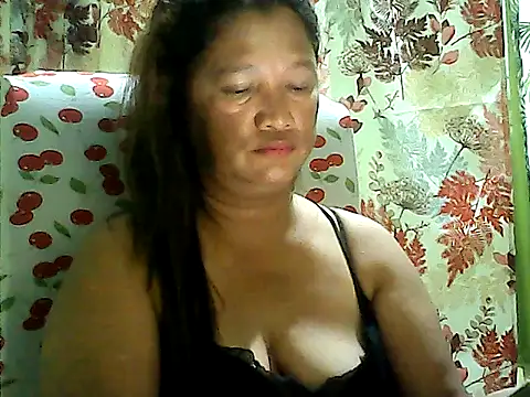 hott_scarlett - Hott_scarlett's free webcam - UK Sex Cams