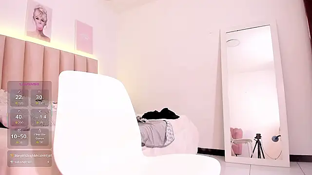 miacorner_ - Miacorner_'s free webcam - UK Sex Cams