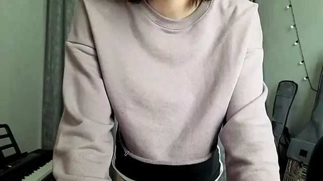 cutieanny - CutieAnny's free webcam - UK Sex Cams