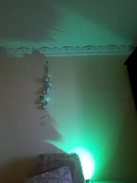 Webcam Model (LunaBlaise)  is live.Free join now!