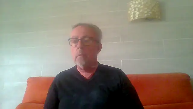 tuggy59 - Tuggy59's free webcam - UK Sex Cams