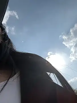 美女yourkeer在线直播