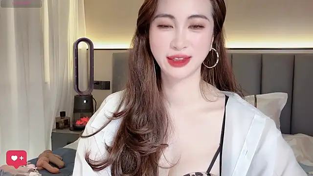 wuyueaini (F young) - 摸摸奶头