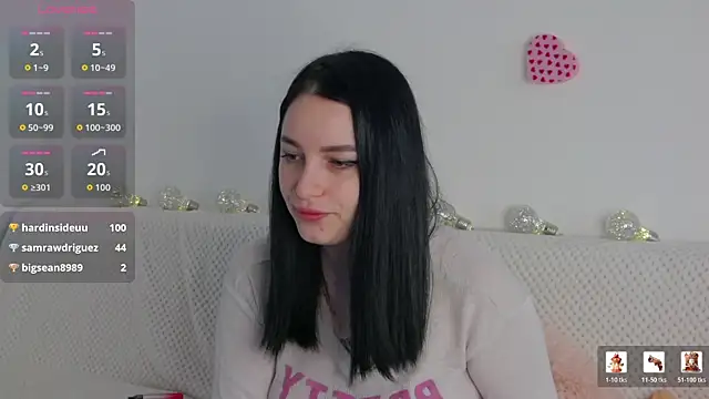 Leah_Brooks live sex cam