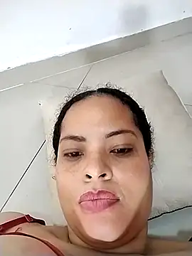 Webcam Model (sweetpe) is live