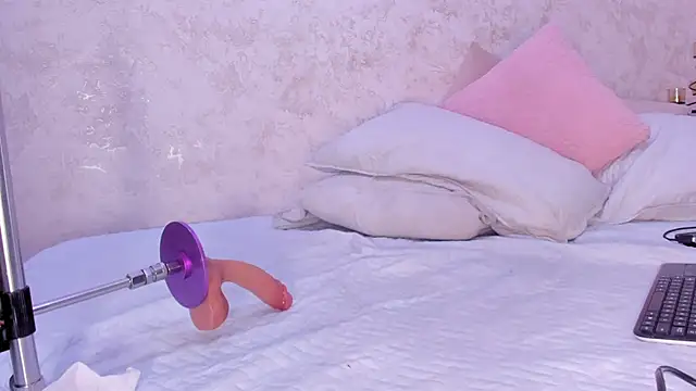 Preview of mia_and_lexy