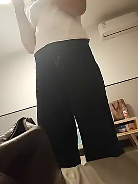 美女zxc81830在线直播