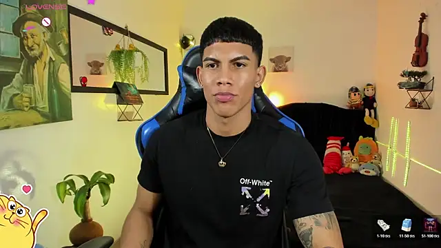 damian_latinxxx (M young) - 🌱✨20 spankings on your rear 🌱✨