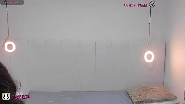 riri_candy - Riri_candy's free webcam