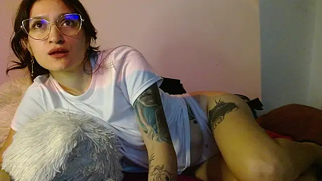 lia_ana - Lia_ana's free webcam - UK Sex Cams