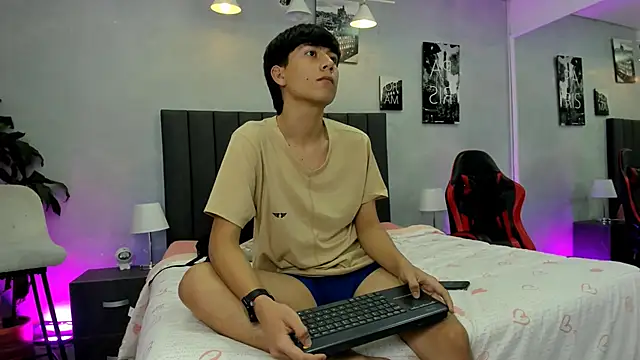 raphael_nyon - Raphael_Nyon's free webcam - UK Sex Cams