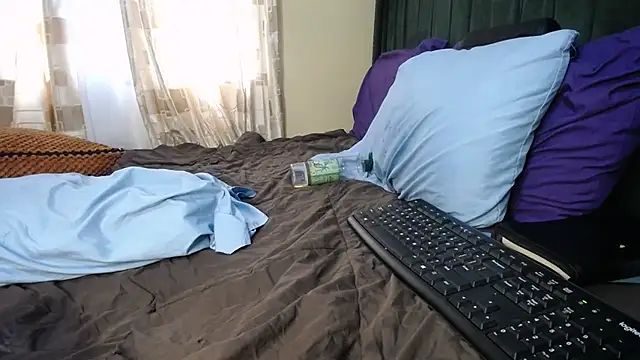 marsbett - Marsbett's free webcam - UK Sex Cams