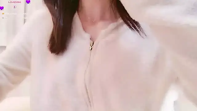 meg_0901 (Ask my age) - ベッドの上でだんだんえろくなる♡