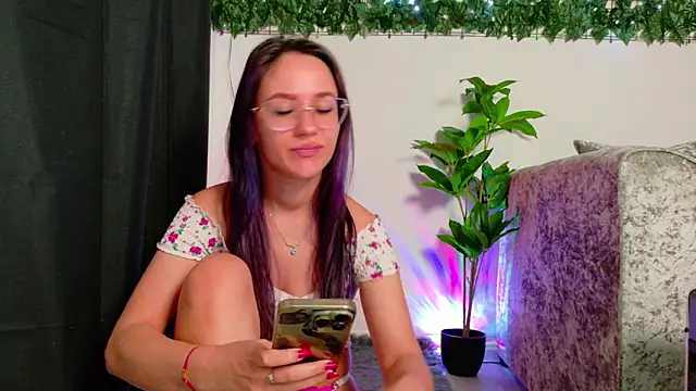 evabllake (F young) - You tip , I moan. Deal?