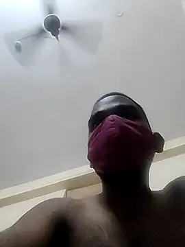 bulls_eye35 (M twink) - cumshot