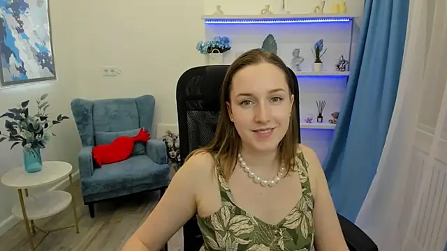 caseyterini - CaseyTerini's free webcam - UK Sex Cams