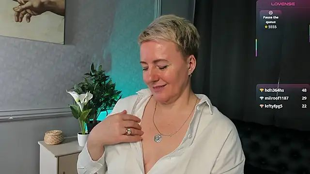 nika_smit - Nika_Smit's free webcam - UK Sex Cams