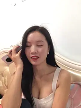 美女Mile-m在线直播