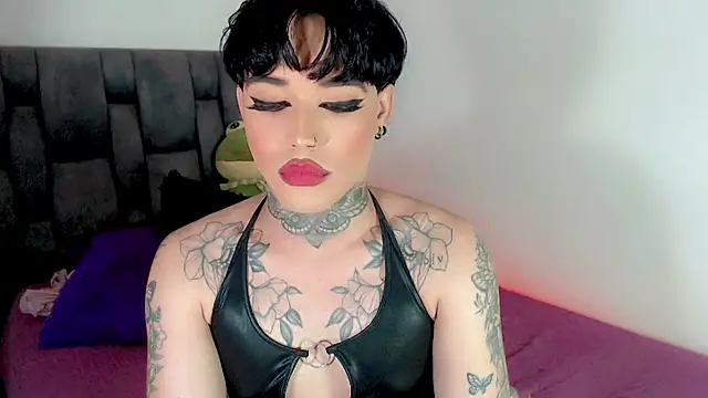 little_star_porn - Little_star_porn's free webcam - UK Sex Cams