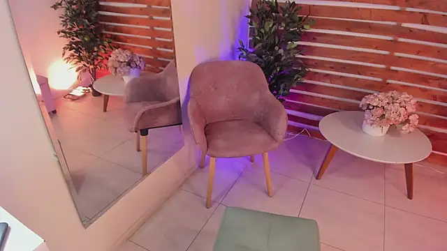 _meganrain (F young) - 🦋Shake my sexy ass🦋