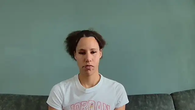 aaliyahharris - AaliyahHarris's free webcam - UK Sex Cams