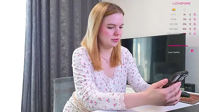 lovly_bambi - Lovly_bambi's free webcam - UK Sex Cams