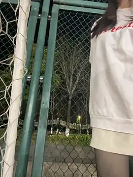 美女xinmengAZ在线直播