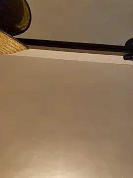 tropikboy - Tropikboy's free webcam - UK Sex Cams