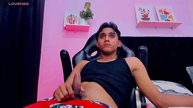 morgan_bladee - Morgan_Bladee's free webcam - UK Sex Cams