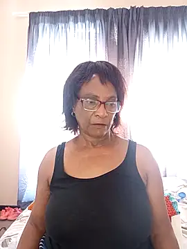 hotgrannyx - Hotgrannyx's free webcam - UK Sex Cams