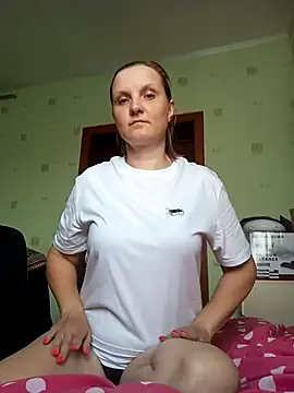 susangold9211 - SusanGold9211's free webcam - UK Sex Cams