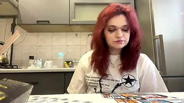 red_aria - Red_Aria's free webcam - UK Sex Cams