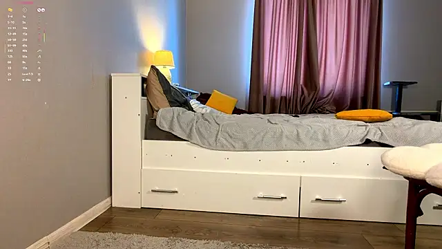 silvergalen - SilverGalen's free webcam - UK Sex Cams