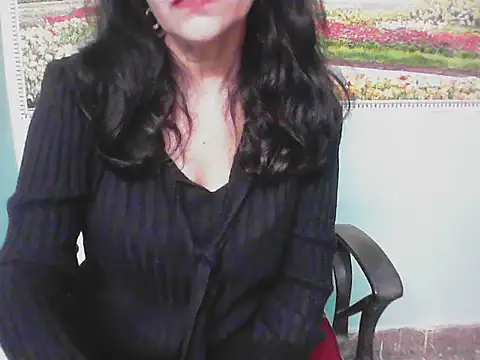 lovely_bhabhi143 - Lovely_bhabhi143's free webcam - UK Sex Cams